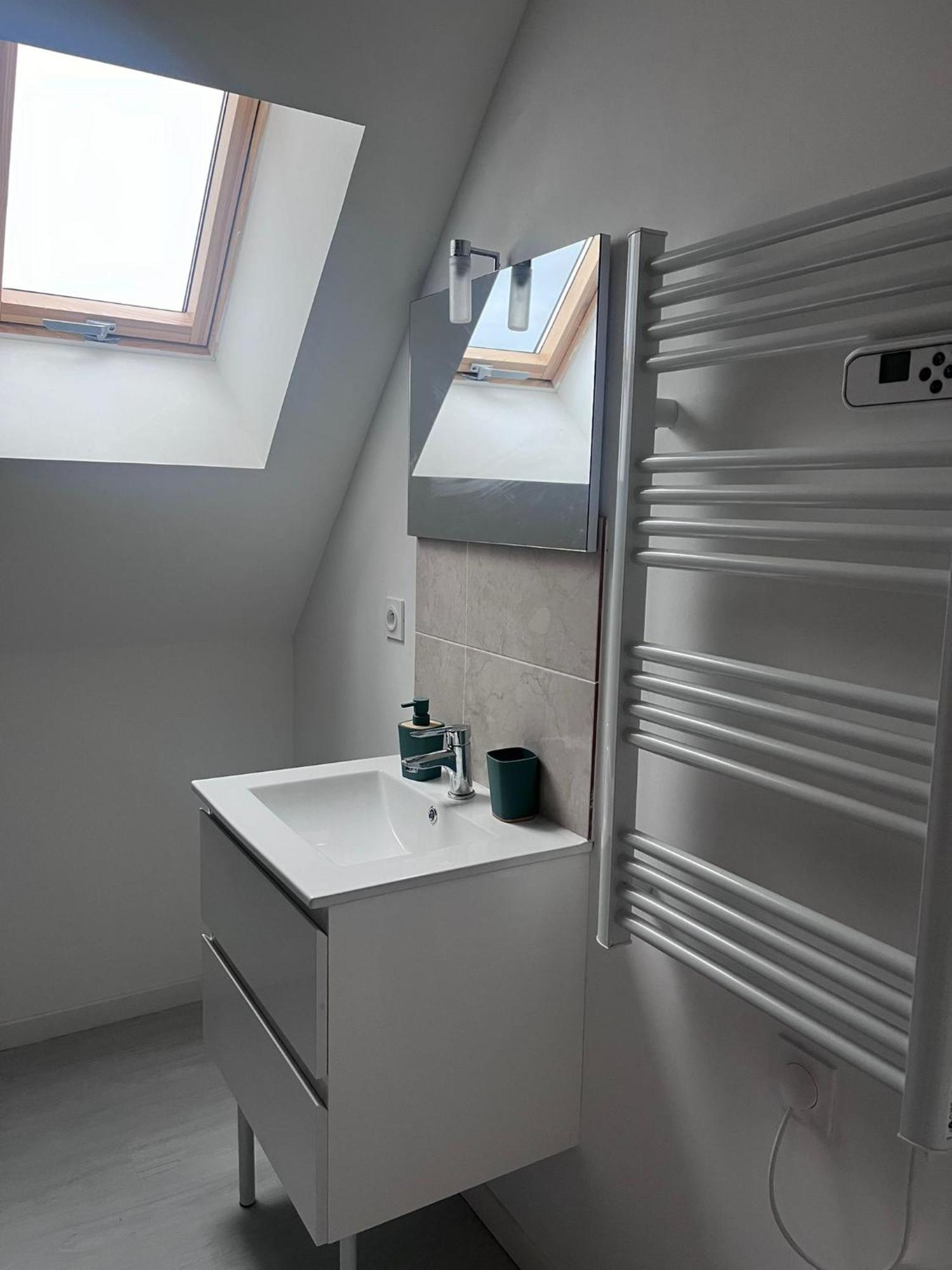 L'evasion Urbaine - Parking Gratuit - Entree Autonome - Wifi Apartamento Châtellerault
